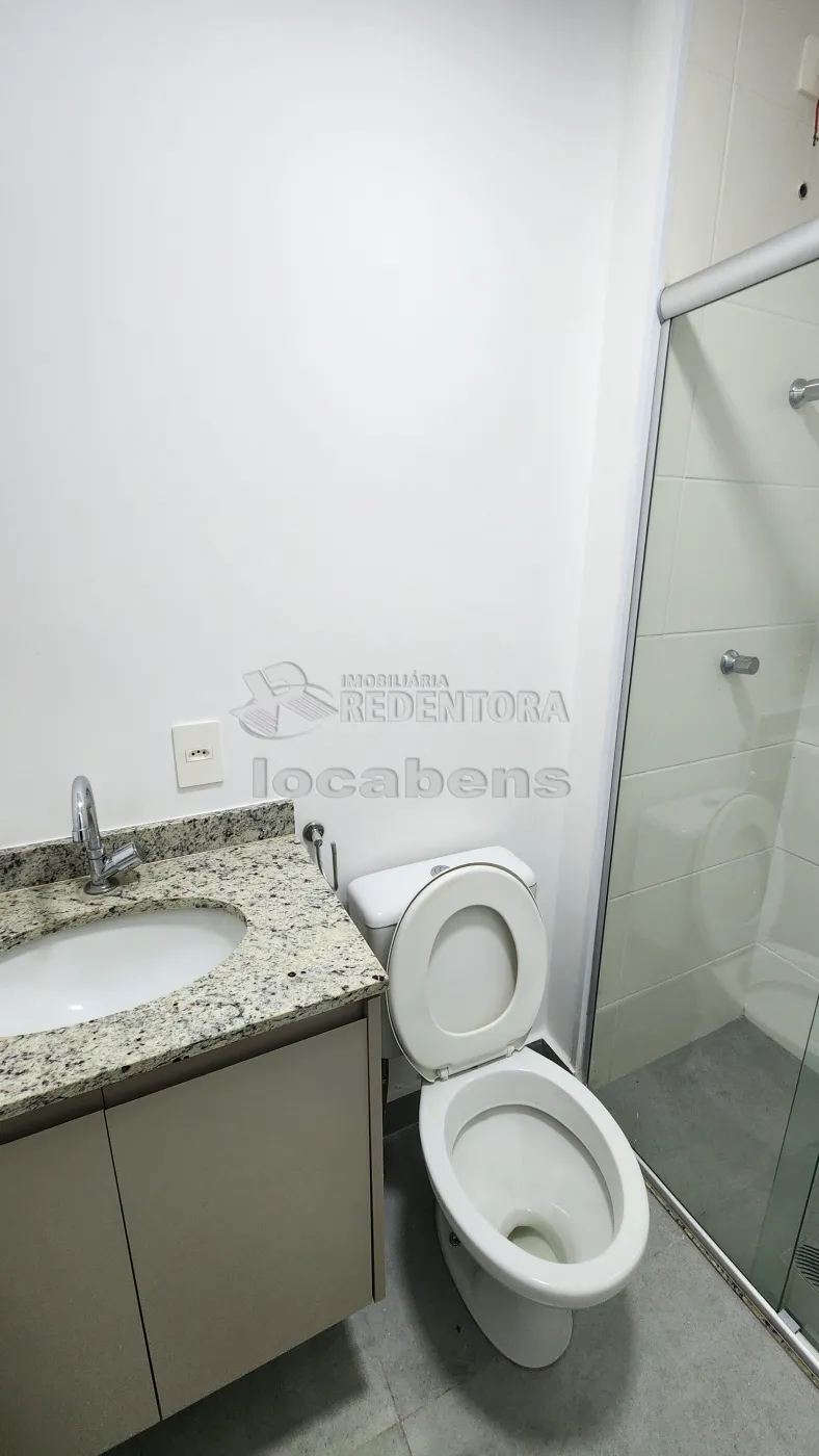 Apartamento para alugar com 2 quartos, 67m² - Foto 12