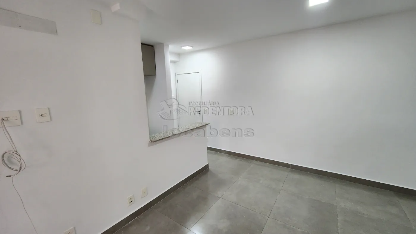 Apartamento para alugar com 2 quartos, 67m² - Foto 9