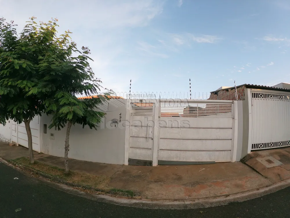 Alugar Casa / Padrão em São José do Rio Preto R$ 800,00 - Foto 1