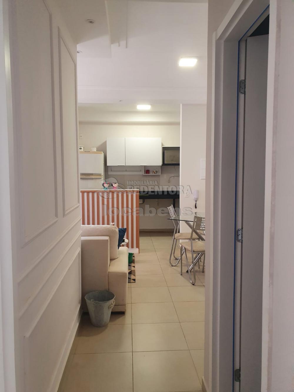 Alugar Apartamento / Padrão em São José do Rio Preto R$ 1.450,00 - Foto 11