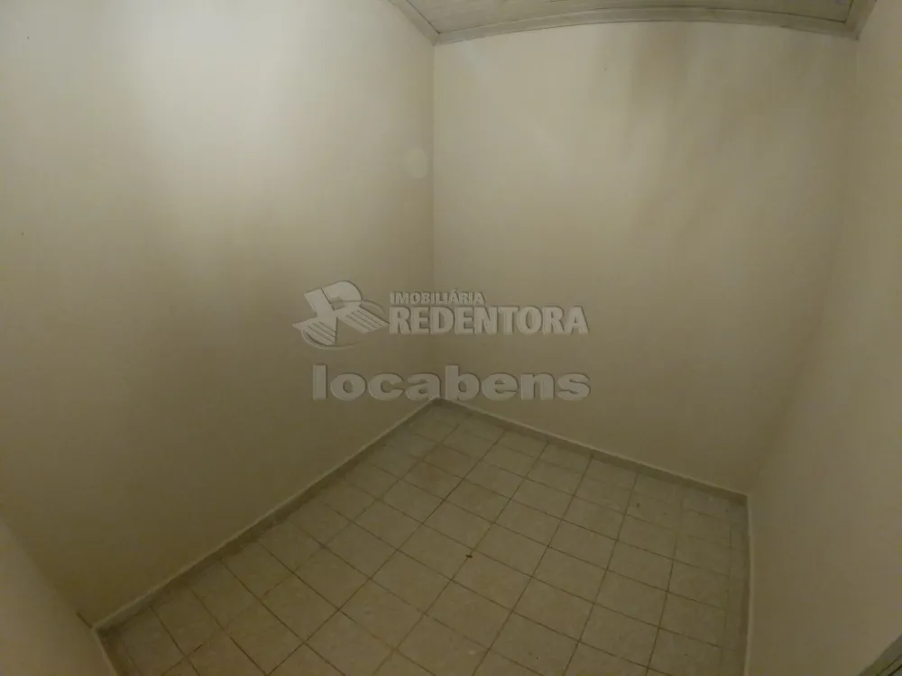 Alugar Casa / Padrão em São José do Rio Preto apenas R$ 650,00 - Foto 3