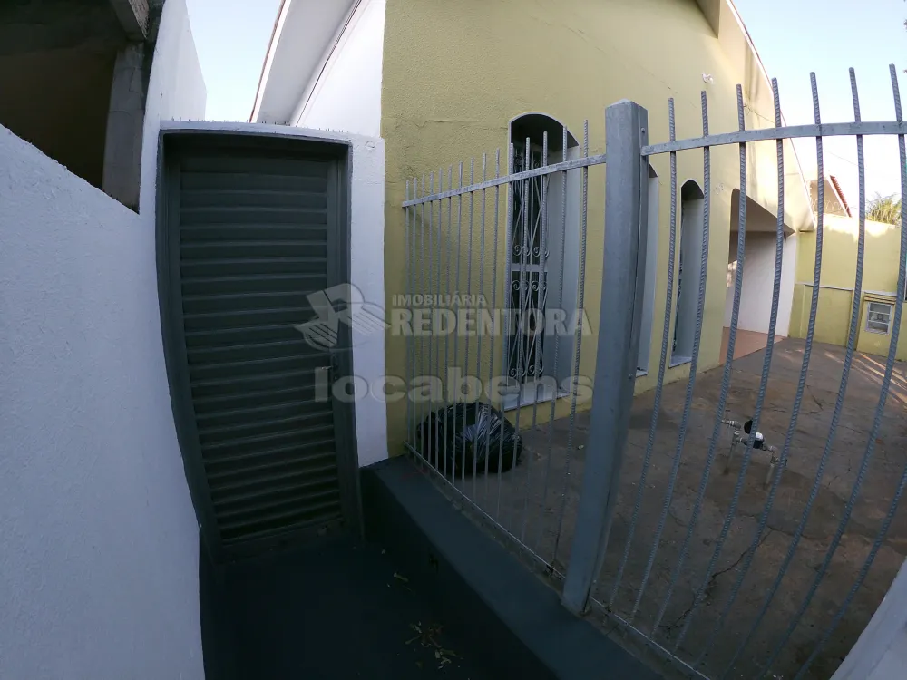 Alugar Casa / Padrão em São José do Rio Preto apenas R$ 650,00 - Foto 1