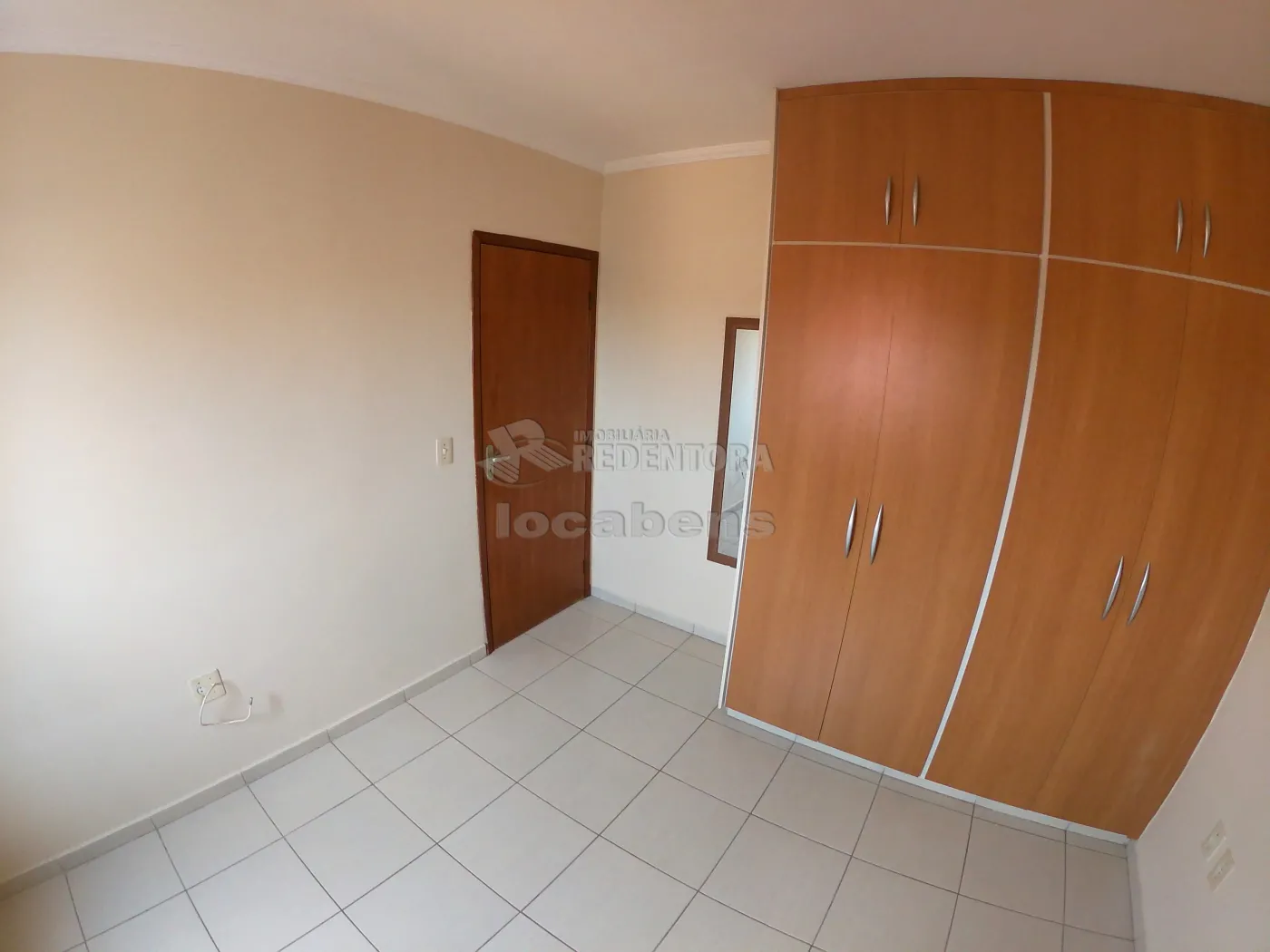 Alugar Apartamento / Padrão em São José do Rio Preto R$ 1.100,00 - Foto 12