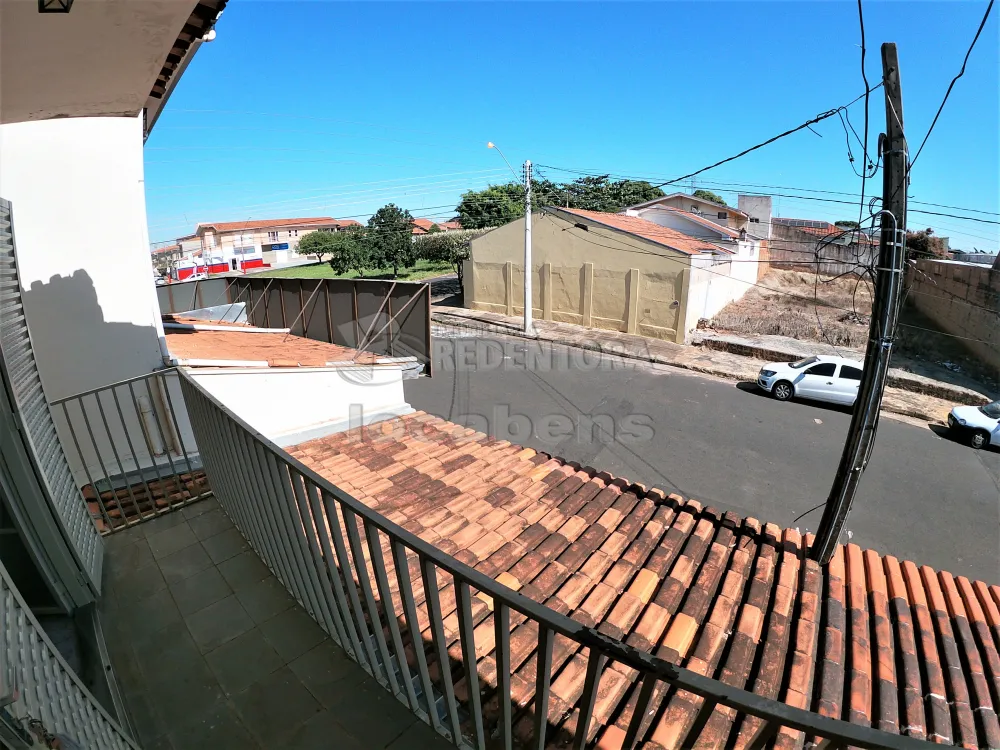 Alugar Casa / Padrão em São José do Rio Preto R$ 1.200,00 - Foto 11