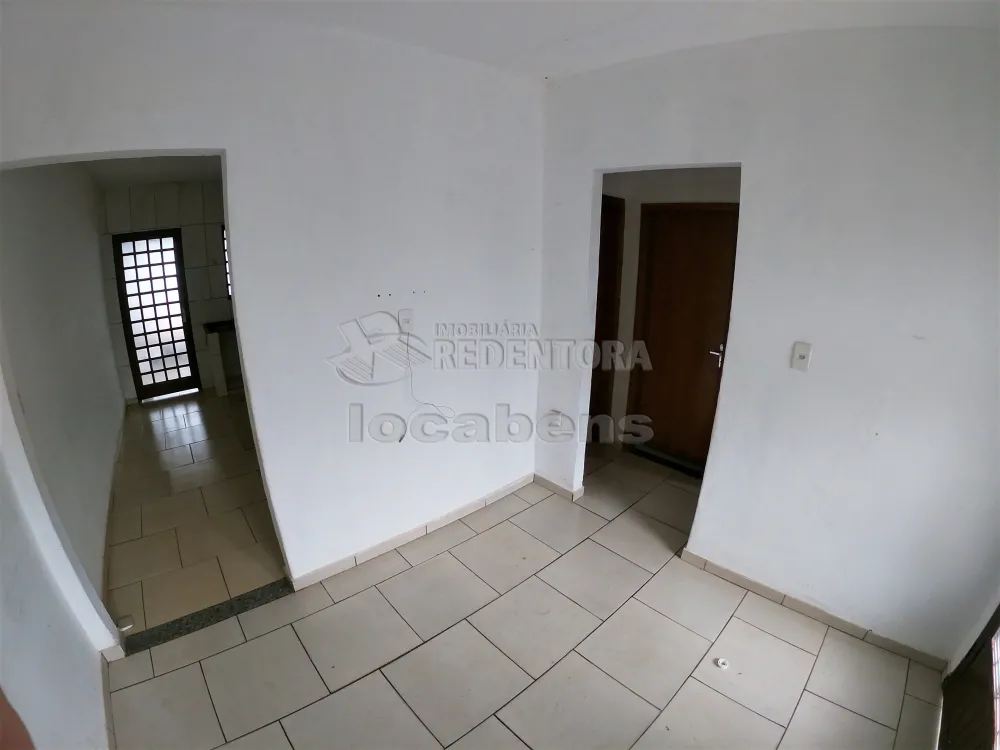 Alugar Casa / Padrão em São José do Rio Preto apenas R$ 700,00 - Foto 4