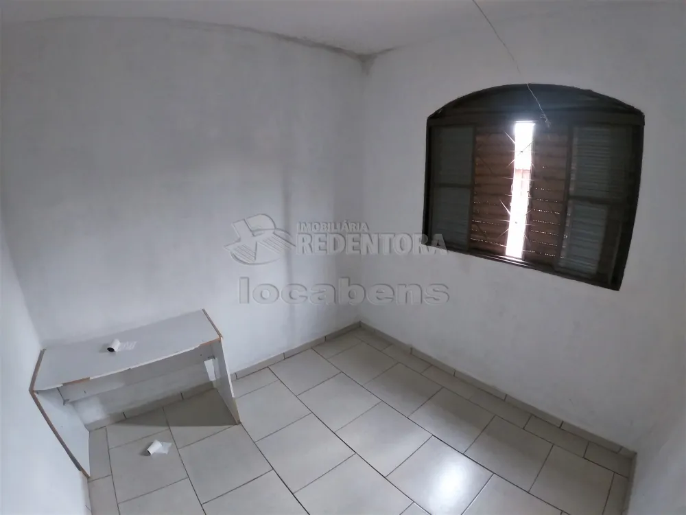 Alugar Casa / Padrão em São José do Rio Preto apenas R$ 700,00 - Foto 7