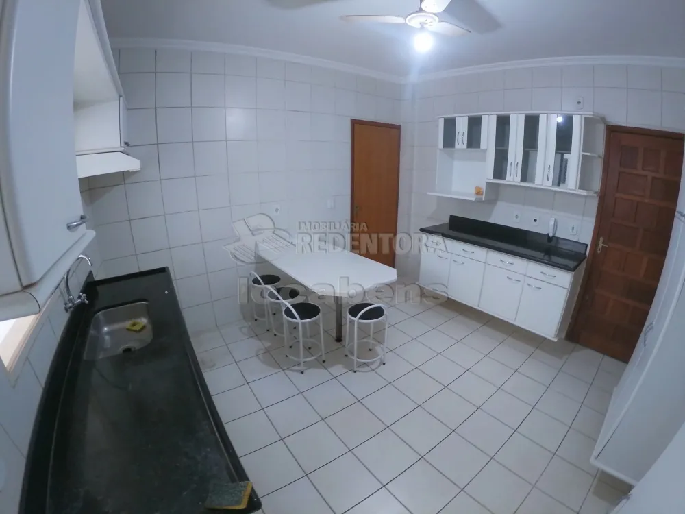 Alugar Apartamento / Padrão em São José do Rio Preto R$ 1.100,00 - Foto 9