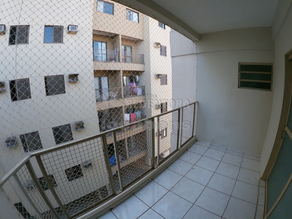 Alugar Apartamento / Padrão em São José do Rio Preto R$ 1.100,00 - Foto 5