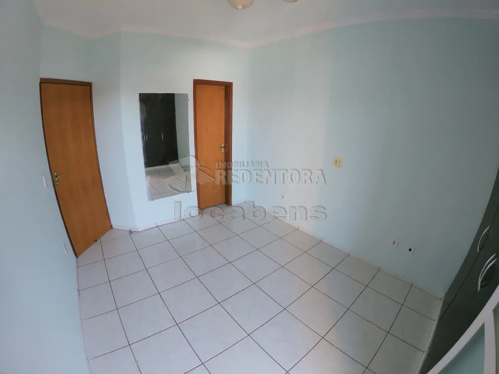 Alugar Apartamento / Padrão em São José do Rio Preto R$ 1.100,00 - Foto 21