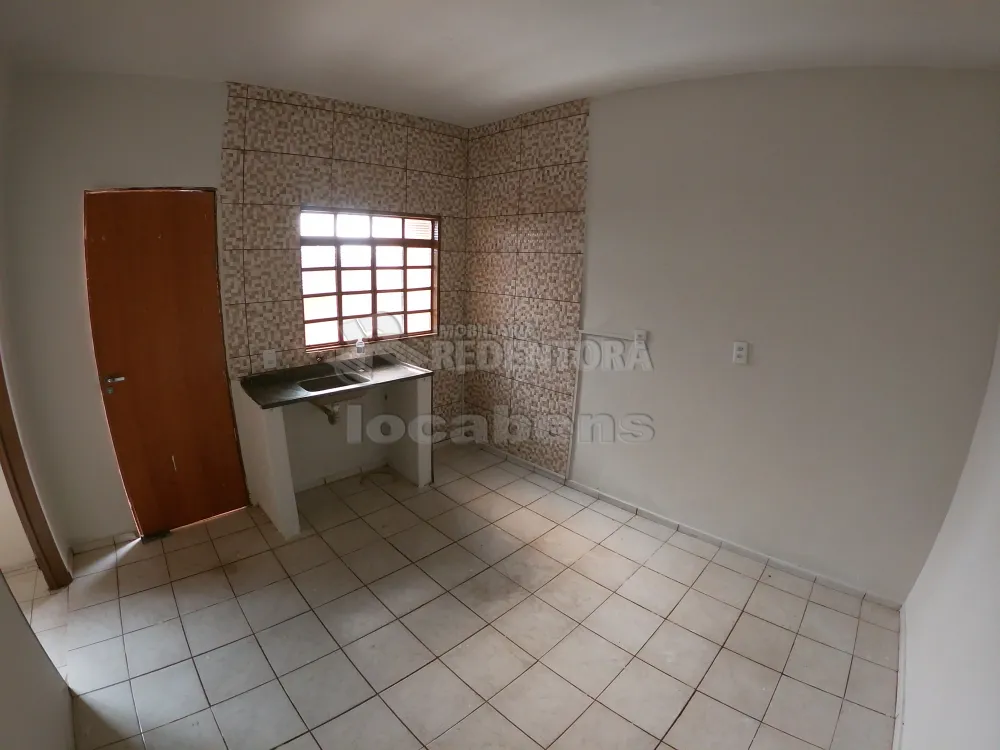 Alugar Casa / Padrão em São José do Rio Preto apenas R$ 750,00 - Foto 2