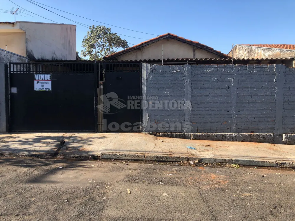 Casa - Padrão - Conjunto Habitacional Cristo Rei - São José do Rio Preto R$  250.000,00. Cód.: 11332