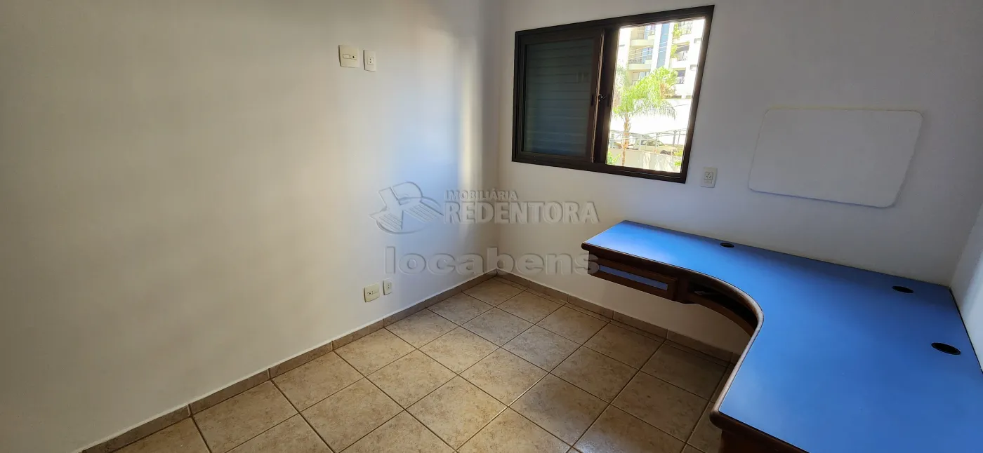 Alugar Apartamento / Padrão em São José do Rio Preto R$ 2.100,00 - Foto 14