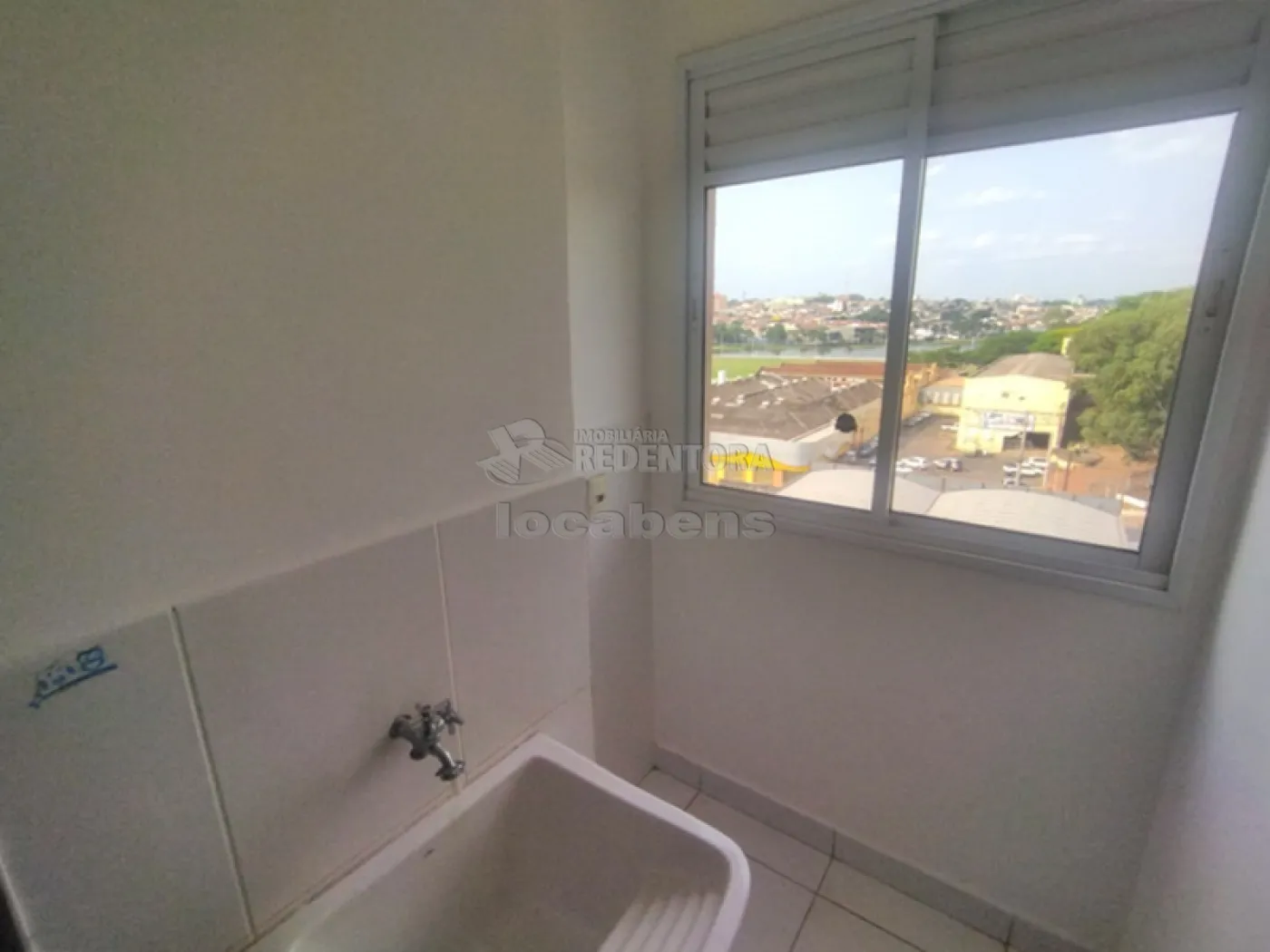 Alugar Apartamento / Padrão em São José do Rio Preto R$ 1.700,00 - Foto 16