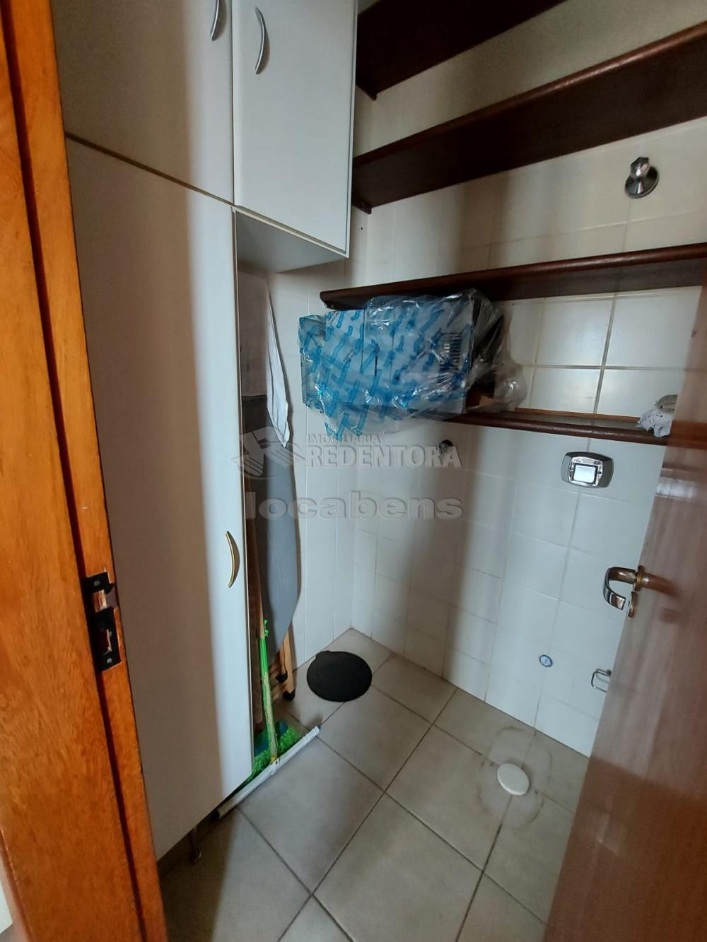 Comprar Apartamento / Padrão em São José do Rio Preto R$ 375.000,00 - Foto 7