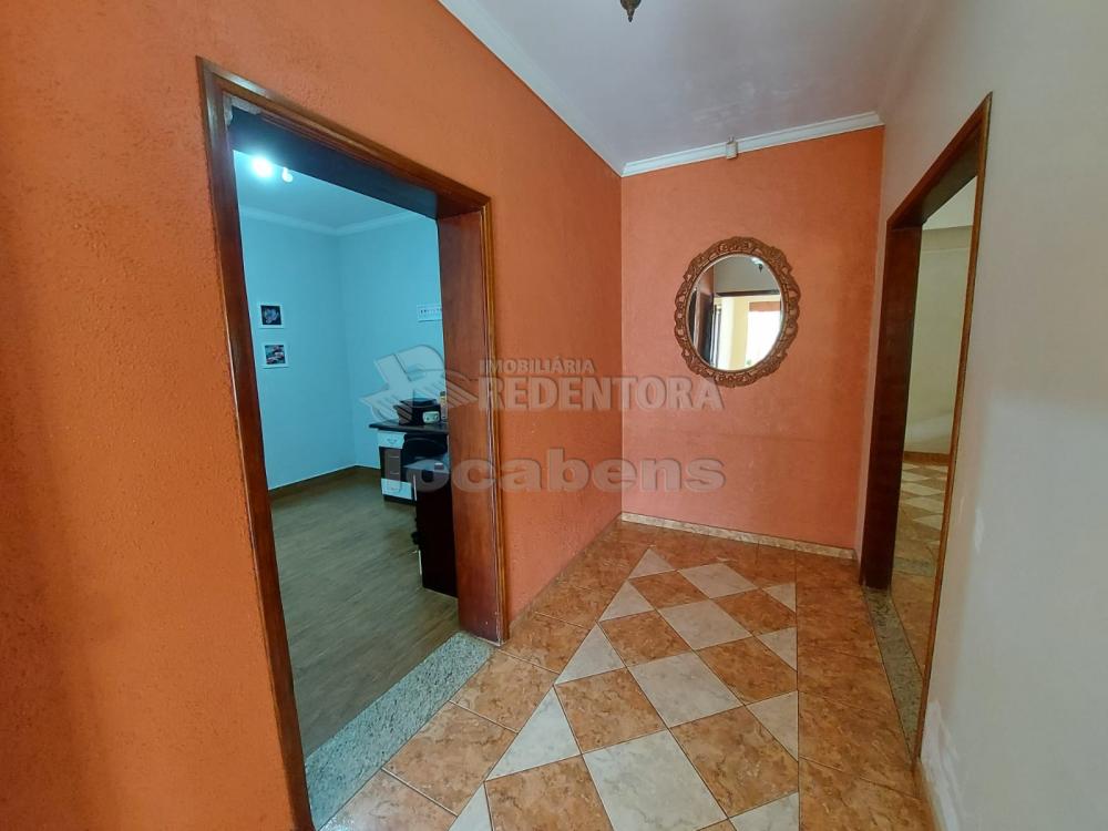 Alugar Casa / Padrão em São José do Rio Preto R$ 5.000,00 - Foto 1