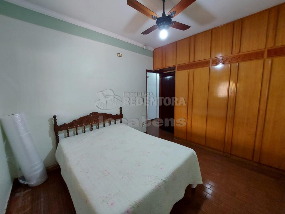 Alugar Casa / Padrão em São José do Rio Preto R$ 5.000,00 - Foto 16