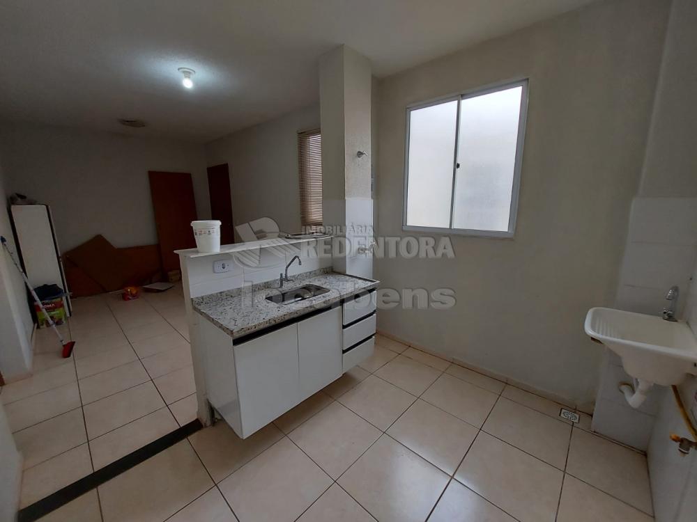 Alugar Apartamento / Padrão em São José do Rio Preto apenas R$ 600,00 - Foto 2