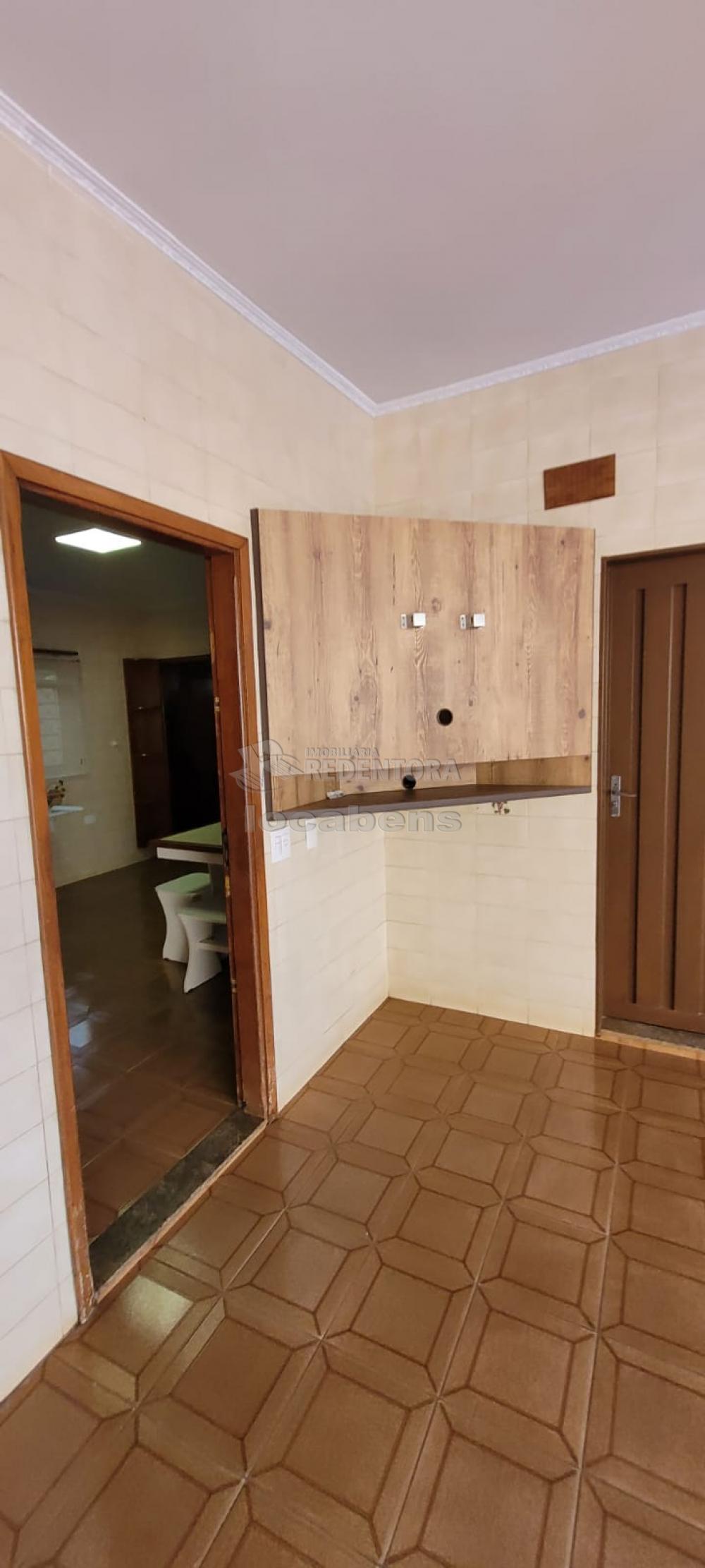 Alugar Casa / Sobrado em São José do Rio Preto R$ 3.900,00 - Foto 30