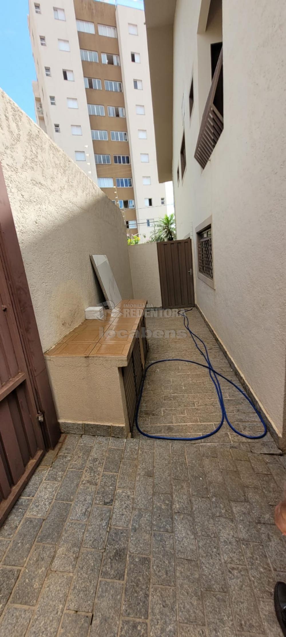 Alugar Casa / Sobrado em São José do Rio Preto R$ 3.900,00 - Foto 33