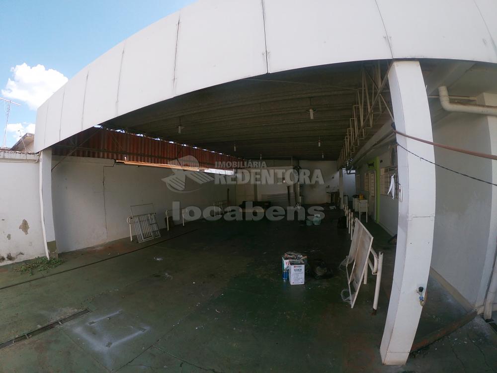 Alugar Comercial / Salão em São José do Rio Preto R$ 2.000,00 - Foto 2