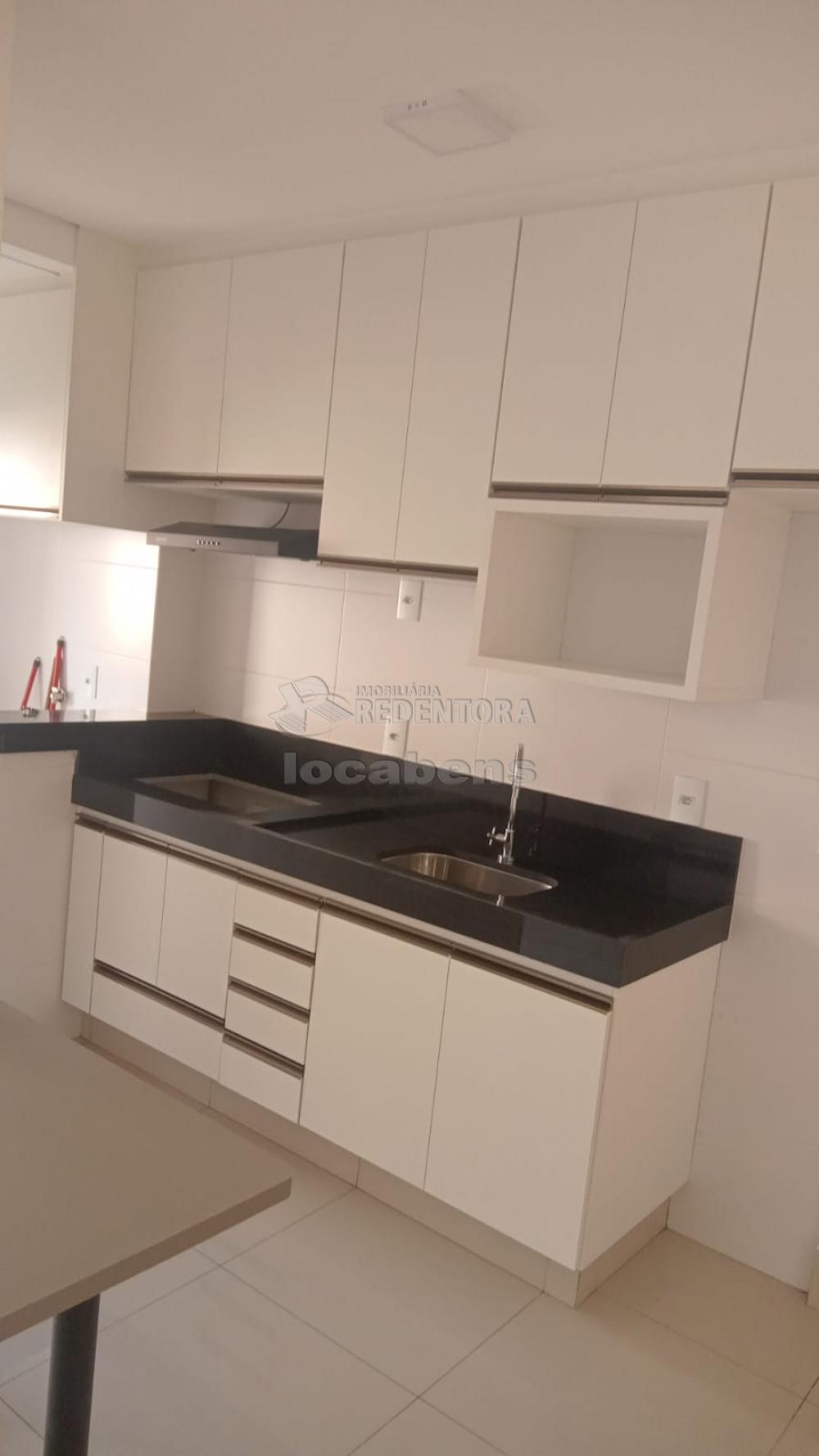 Alugar Apartamento / Padrão em São José do Rio Preto apenas R$ 1.750,00 - Foto 1