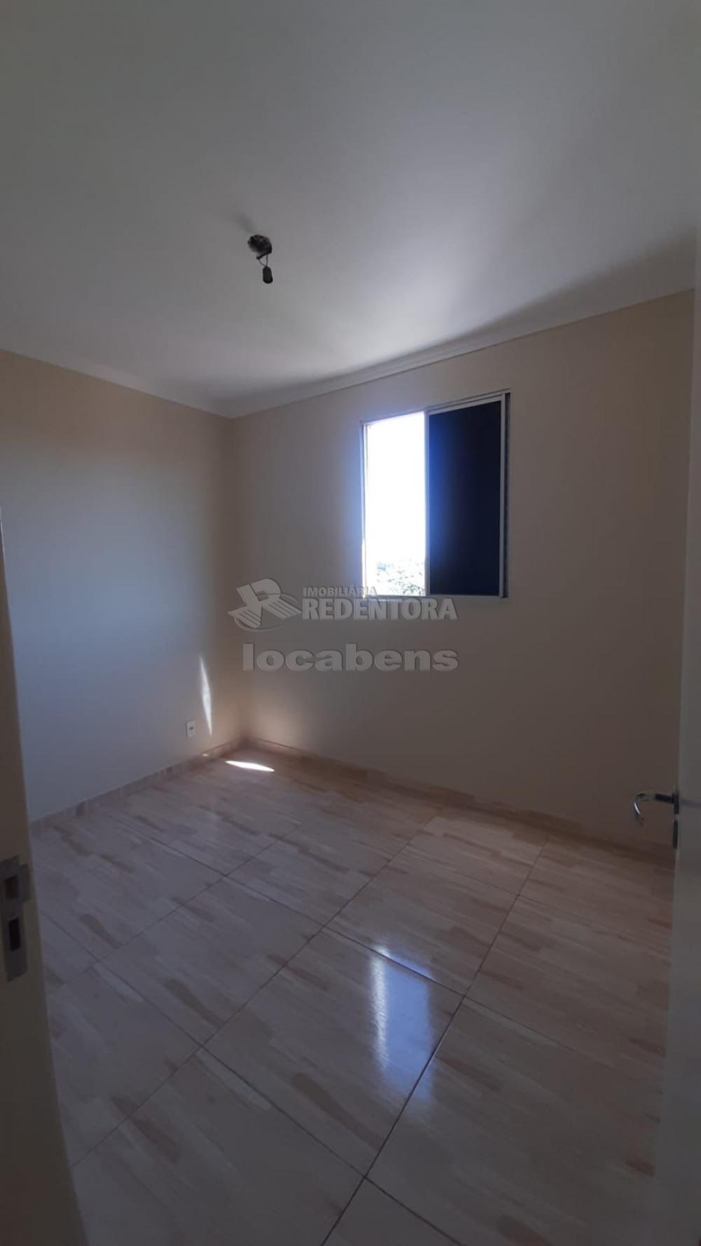 Comprar Apartamento / Padrão em São José do Rio Preto R$ 200.000,00 - Foto 9