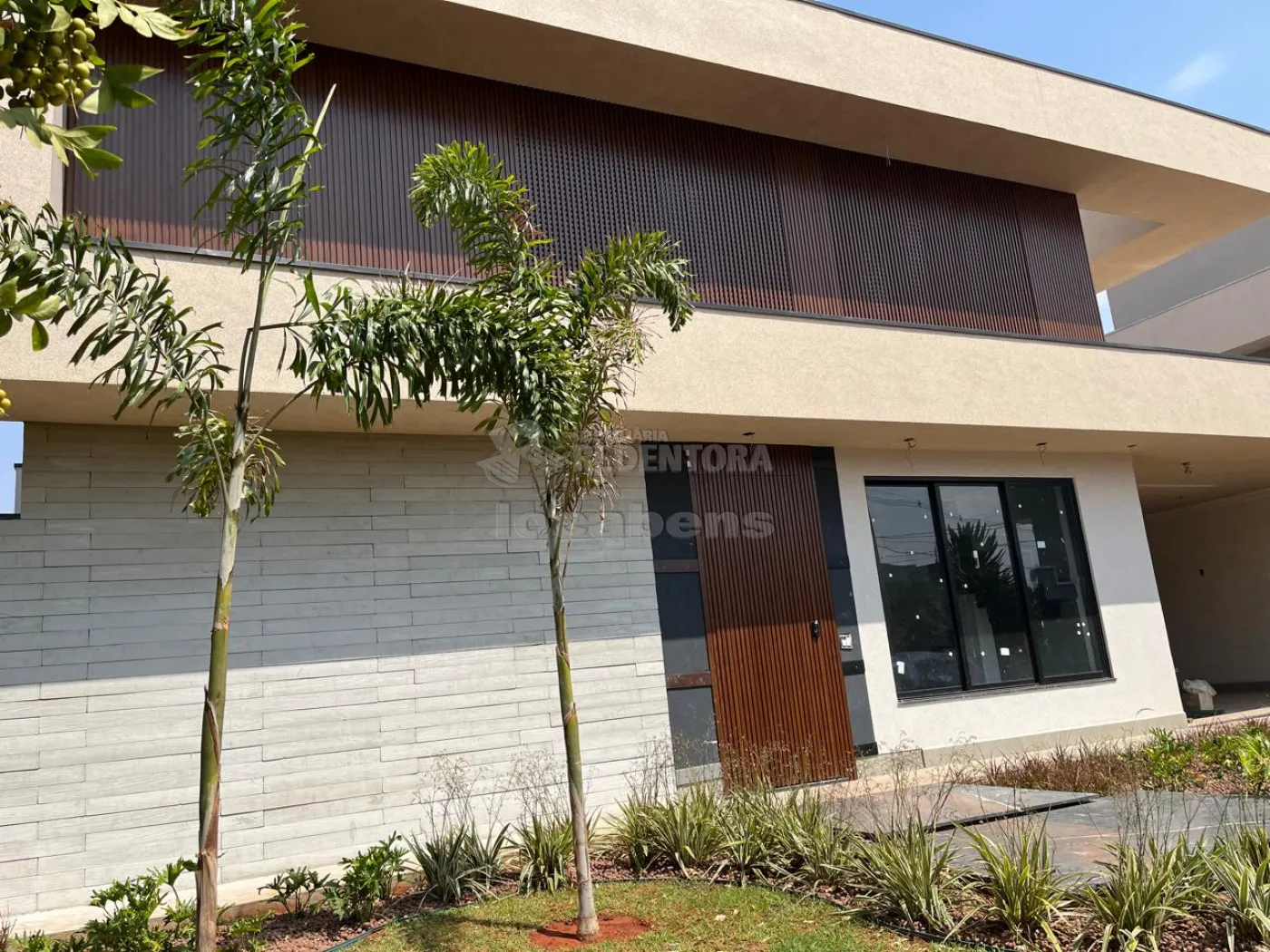 Casa de Condomínio à venda com 3 quartos, 230m² - Foto 3