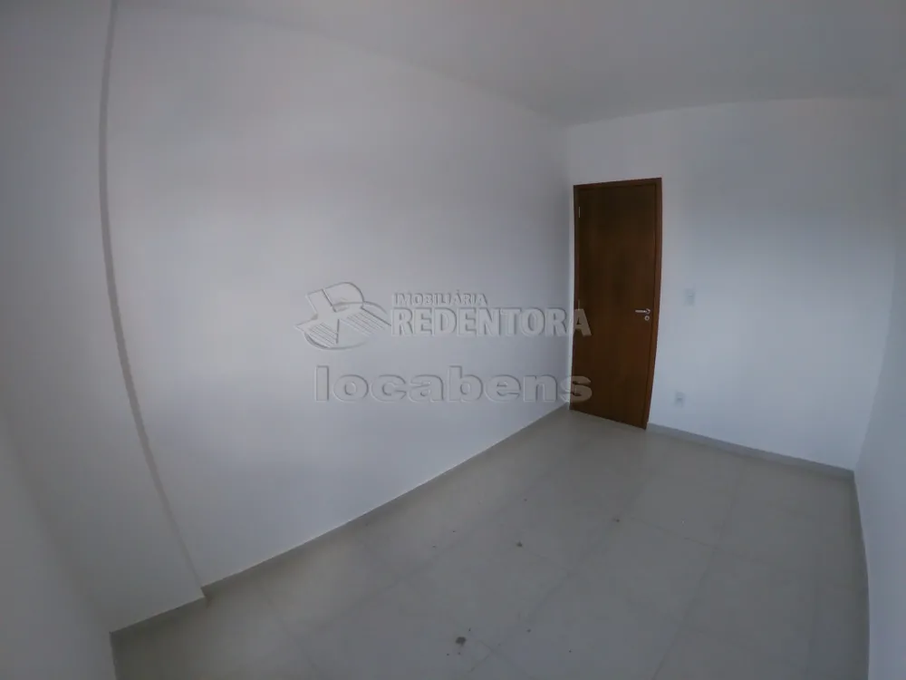 Comprar Apartamento / Padrão em São José do Rio Preto R$ 240.000,00 - Foto 8