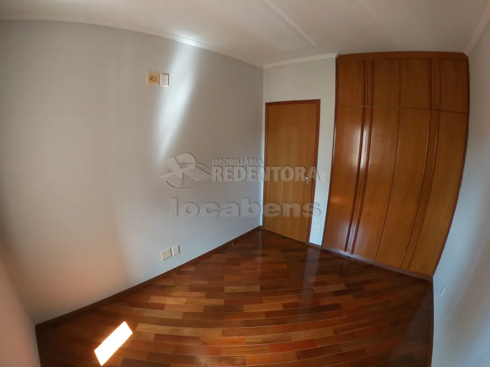 Alugar Apartamento / Padrão em São José do Rio Preto R$ 2.600,00 - Foto 13