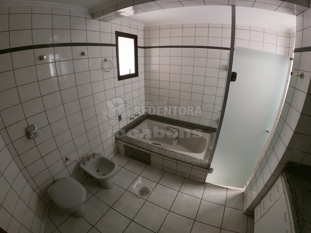 Alugar Apartamento / Padrão em São José do Rio Preto R$ 2.600,00 - Foto 17