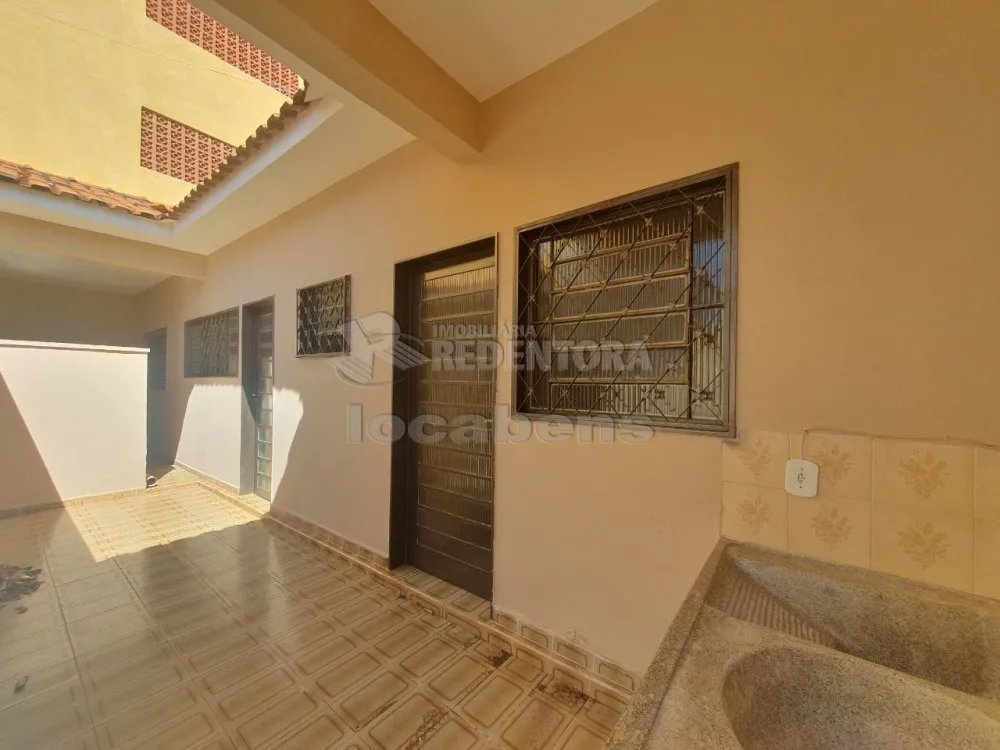 Alugar Casa / Padrão em São José do Rio Preto apenas R$ 700,00 - Foto 4