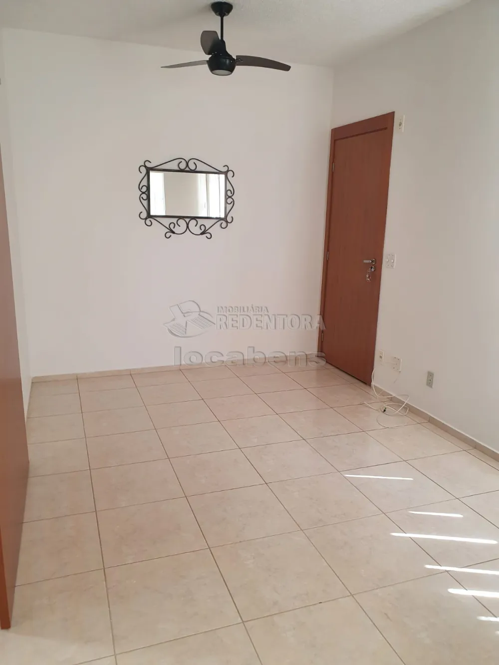 Comprar Apartamento / Padrão em São José do Rio Preto R$ 150.000,00 - Foto 1