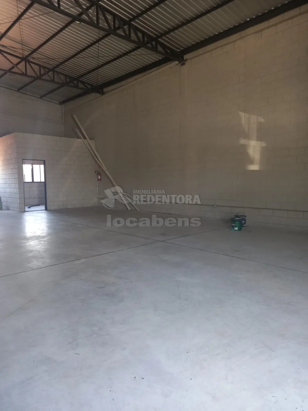 Alugar Comercial / Salão em São José do Rio Preto R$ 4.000,00 - Foto 11