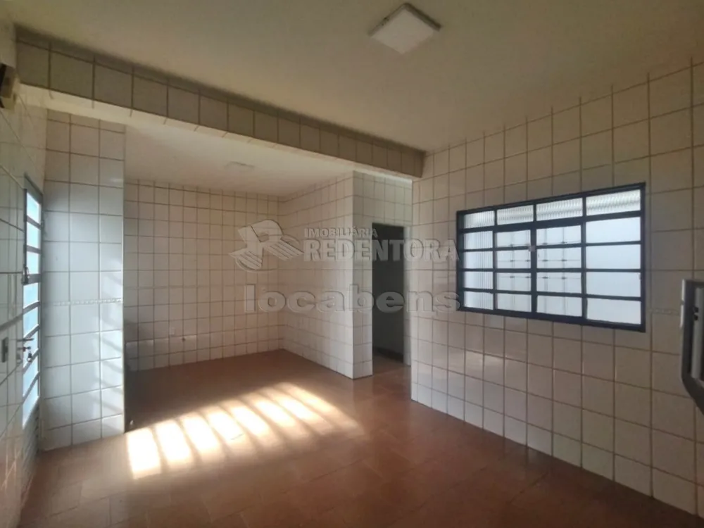 Sobrado para alugar com 3 quartos, 300m² - Foto 9