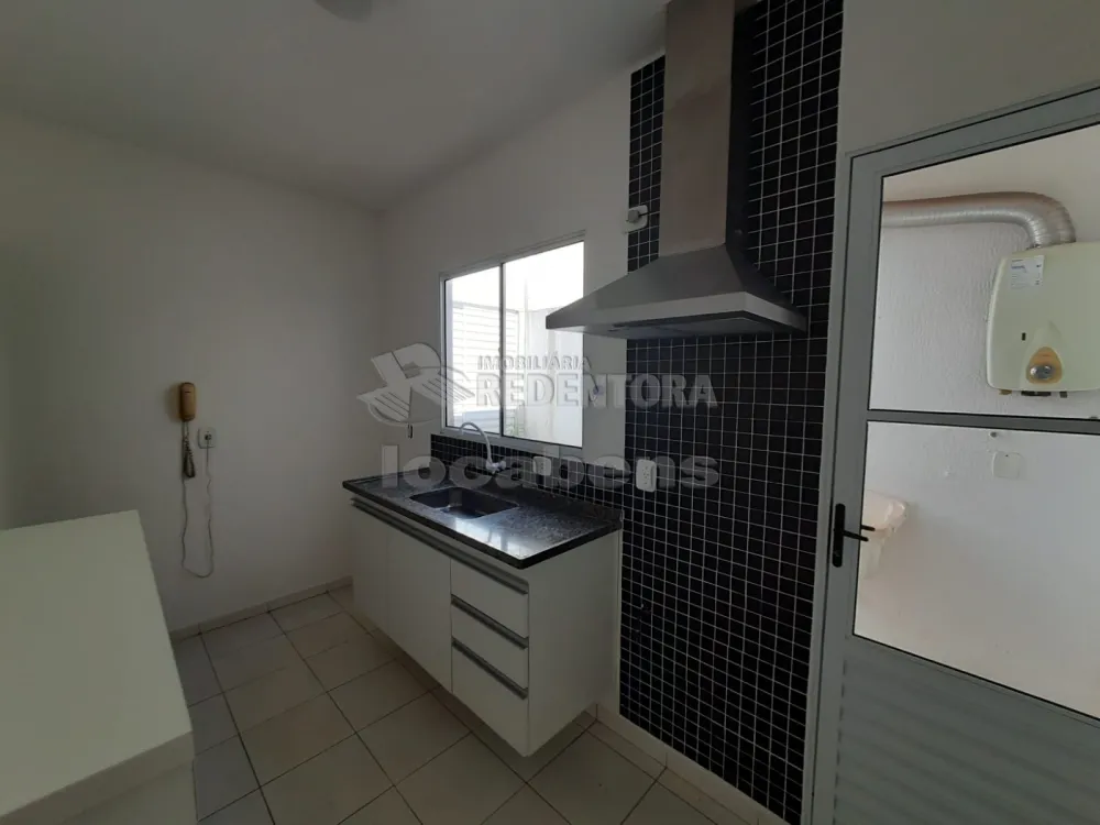 Alugar Casa / Condomínio em São José do Rio Preto R$ 1.800,00 - Foto 1