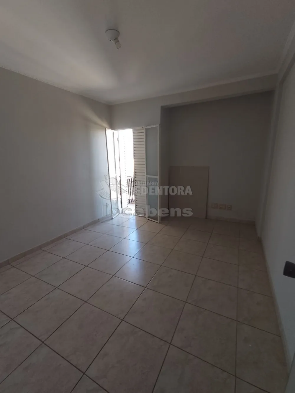 Comprar Apartamento / Padrão em São José do Rio Preto apenas R$ 350.000,00 - Foto 4