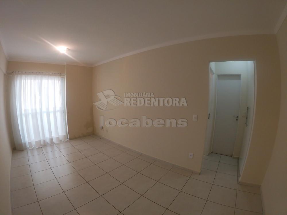 Alugar Apartamento / Padrão em São José do Rio Preto R$ 1.000,00 - Foto 1