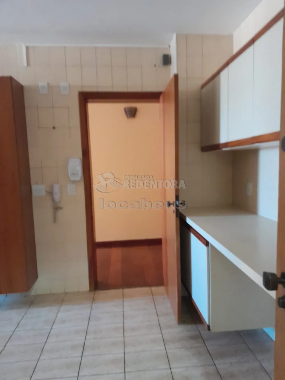 Alugar Apartamento / Padrão em São José do Rio Preto R$ 700,00 - Foto 14