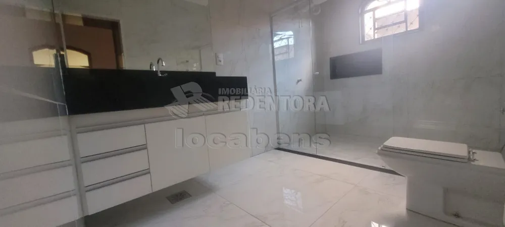 Alugar Casa / Padrão em São José do Rio Preto R$ 4.000,00 - Foto 24