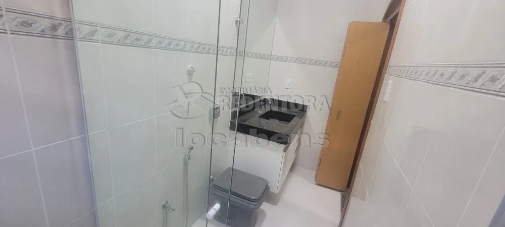 Alugar Casa / Padrão em São José do Rio Preto R$ 4.000,00 - Foto 30