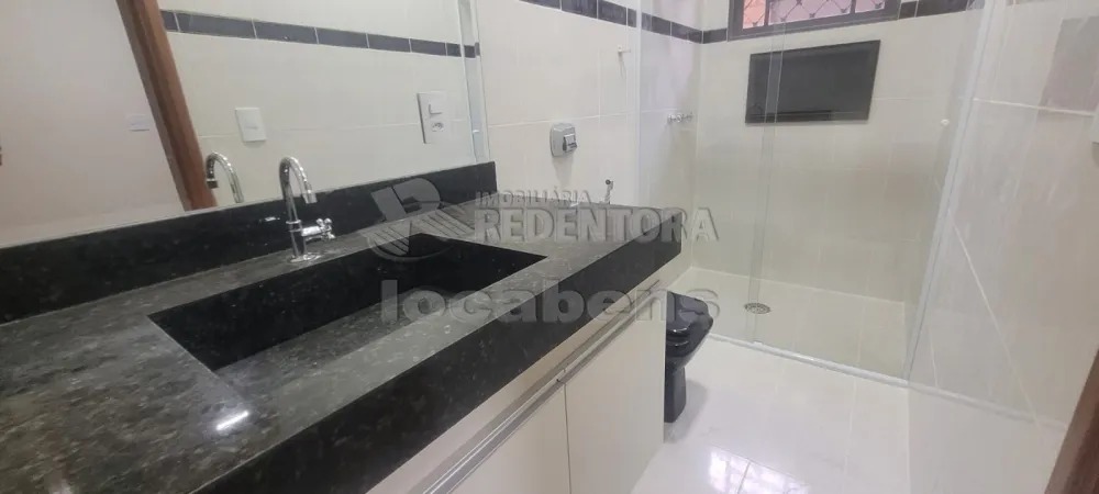 Alugar Casa / Padrão em São José do Rio Preto R$ 4.000,00 - Foto 34