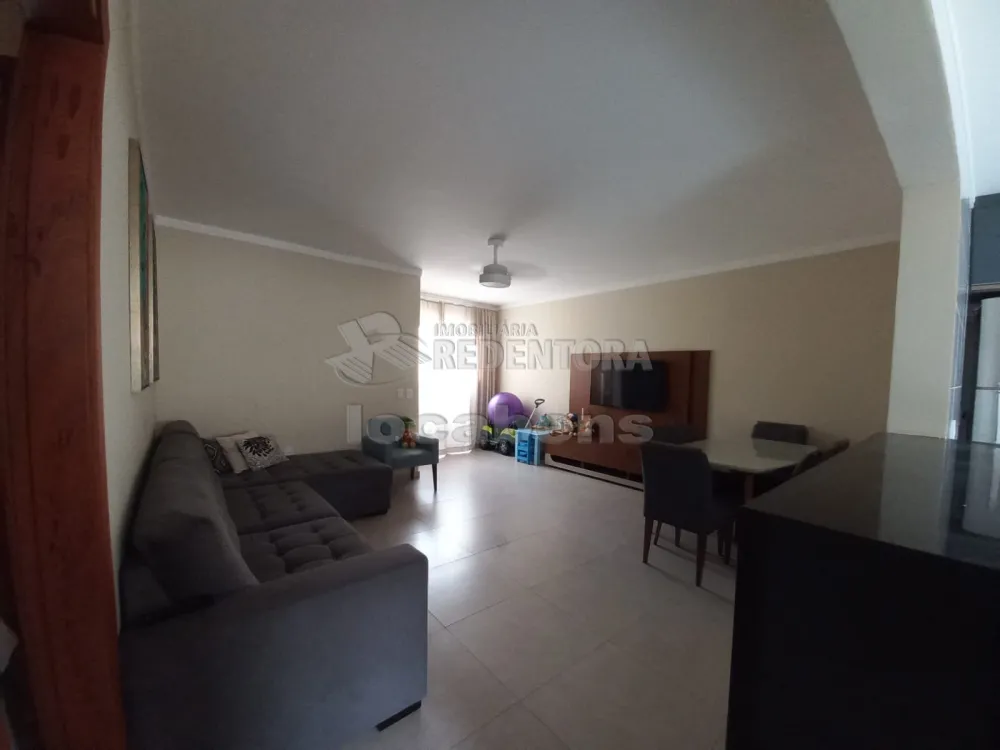 Comprar Casa / Padrão em São José do Rio Preto R$ 290.000,00 - Foto 2