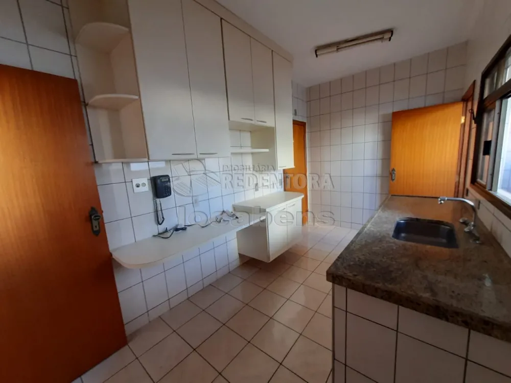 Comprar Apartamento / Padrão em São José do Rio Preto - Foto 3