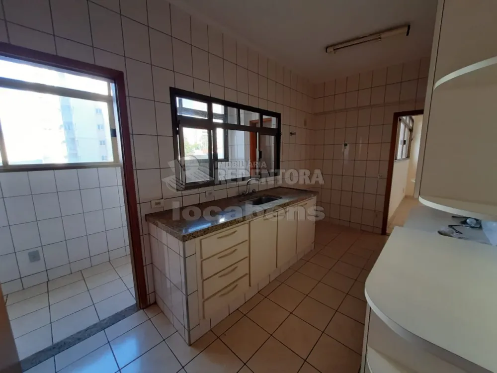 Comprar Apartamento / Padrão em São José do Rio Preto - Foto 4