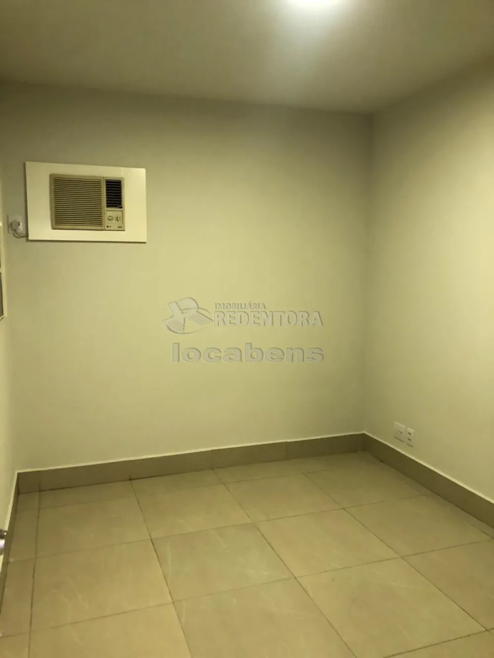 Comprar Apartamento / Padrão em São José do Rio Preto R$ 220.000,00 - Foto 3