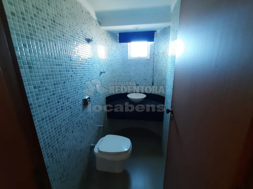 Alugar Apartamento / Padrão em São José do Rio Preto R$ 2.500,00 - Foto 4