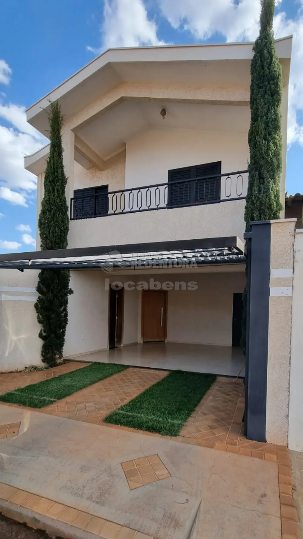 Sobrado à venda com 3 quartos, 248m² - Foto 2