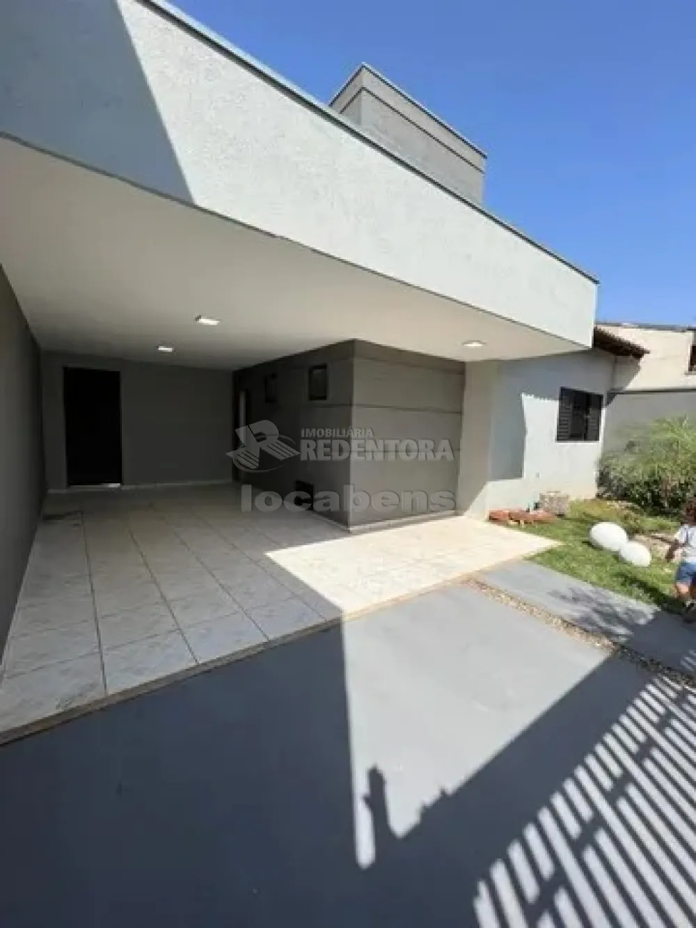 Comprar Casa / Padrão em Mirassol R$ 450.000,00 - Foto 2