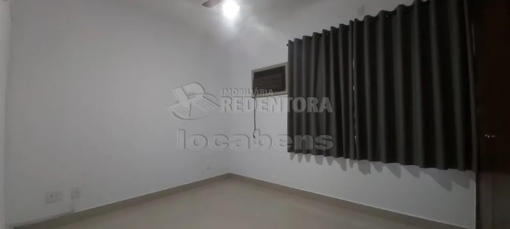 Alugar Apartamento / Padrão em São José do Rio Preto R$ 1.700,00 - Foto 13