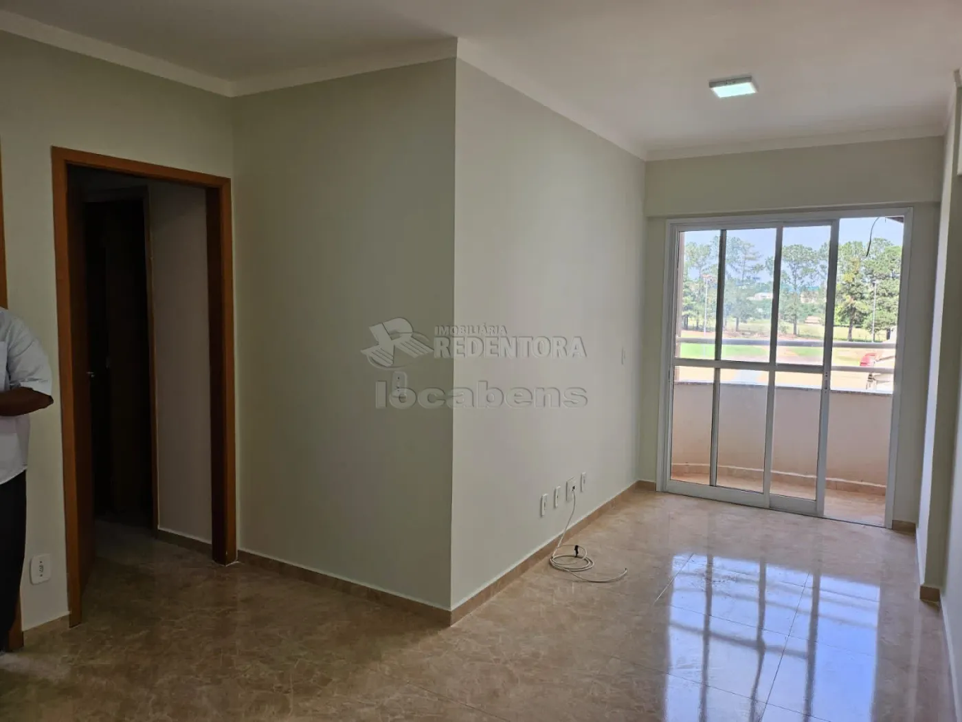 Alugar Apartamento / Padrão em São José do Rio Preto R$ 1.450,00 - Foto 2